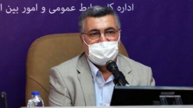 محمدرضا ظفرقندی، رئیس سازمان نظام پزشکی سلامت نیوز: درخواست مهاجرت بیش از 3 هزار پزشک در یک سال گذشته/ به دلیل موانع تامین ارز موفق به واردات واکسن نشدیم
